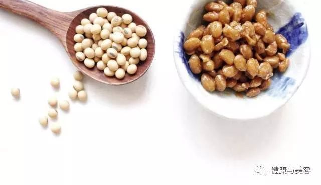 美食丨腦梗塞正在悄然走進(jìn)年輕人群,多吃納豆能降低30%的患病風(fēng)險!