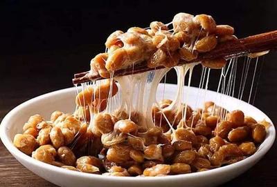 美食:納豆,能清除腸道中積存的毒素,抑制色斑生成!